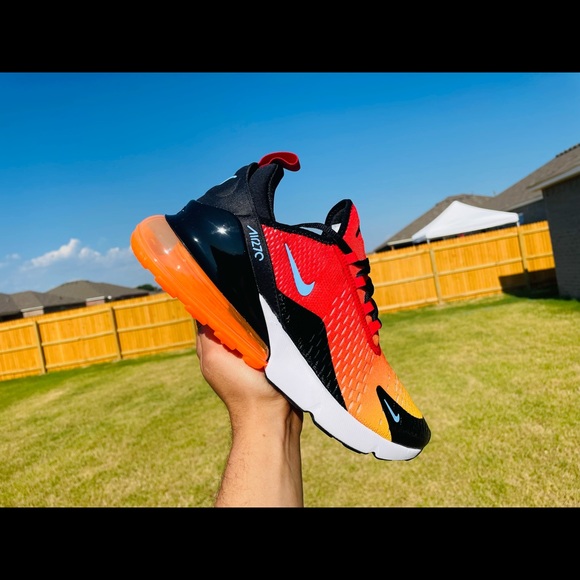 Nike Airmax 270 - Picture 3 of 6
